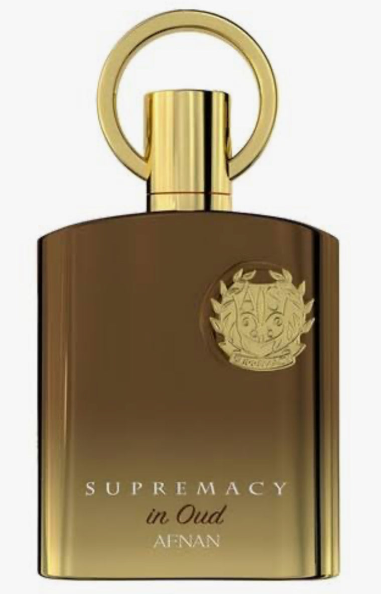 Afnan Supremacy in Oud /eau de Parfum// – az aranyba zárt erőFüst, rózsa és aranypor – az arab elegancia illata